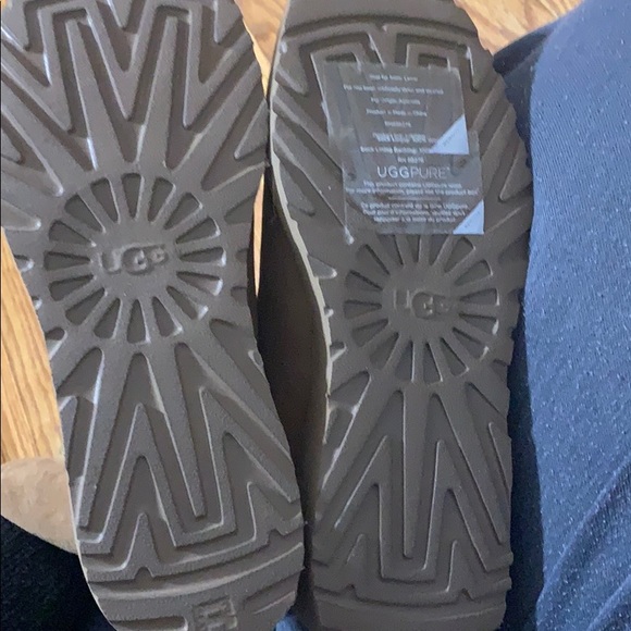 Ugg’s - Picture 5 of 5